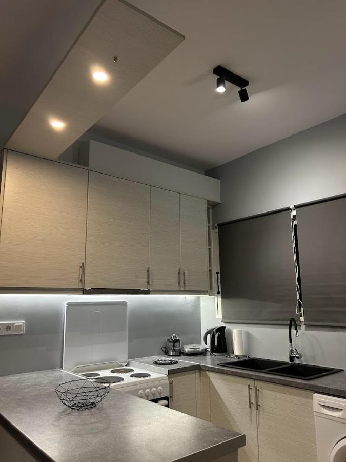 Gp Shelter Apartment Atena Exterior foto